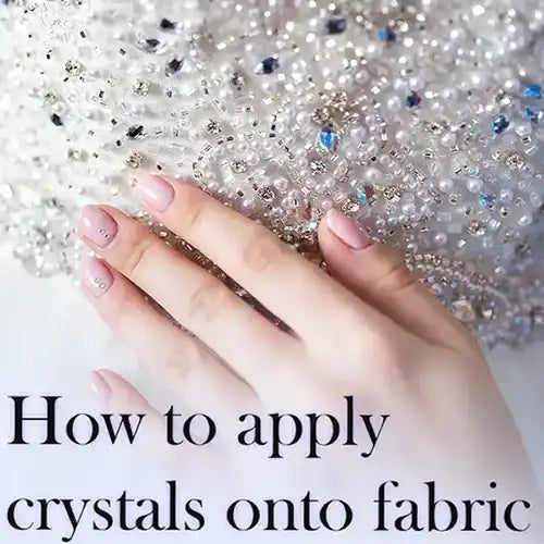 EASY NO GLUE HOW TO APPLY RHINESTONES ON NAILS TUTORIAL 