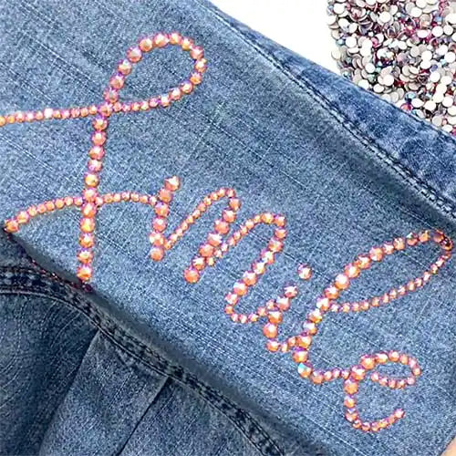 → How to iron rhinestones on your clothes - Rhinestone Instructions