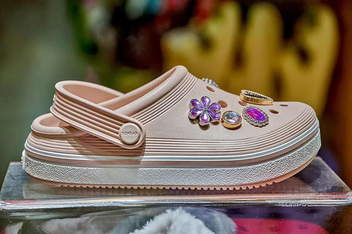 How to Add Crystals to Crocs: Step by Step Guide