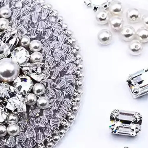 Are Brooches Made With Preciosa Crystals Making A Comeback?
